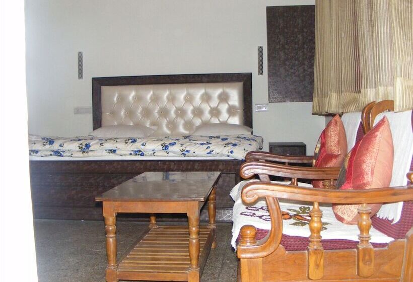 豪华房间, Vacation