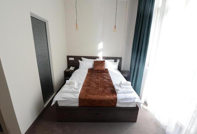 آپارتمان 1 خوابه با بالکن, Cara 28