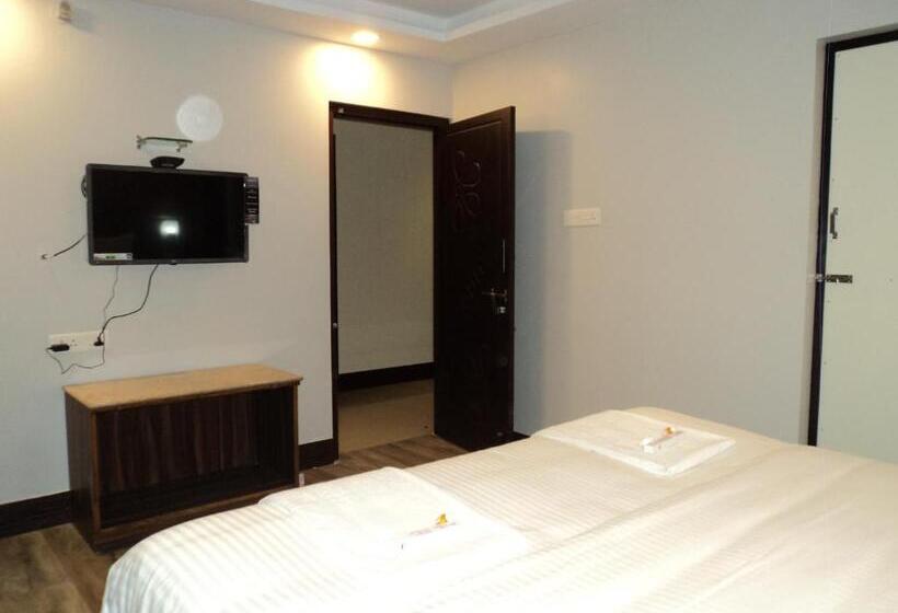 Habitació Deluxe, Mani's Residency