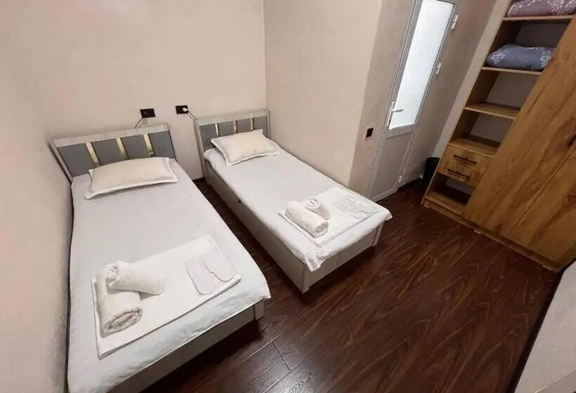 اتاق استاندارد, Best