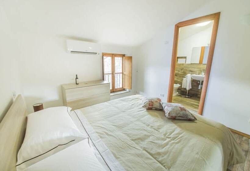 Номер Стандарт, B&b Locanda Cistercense