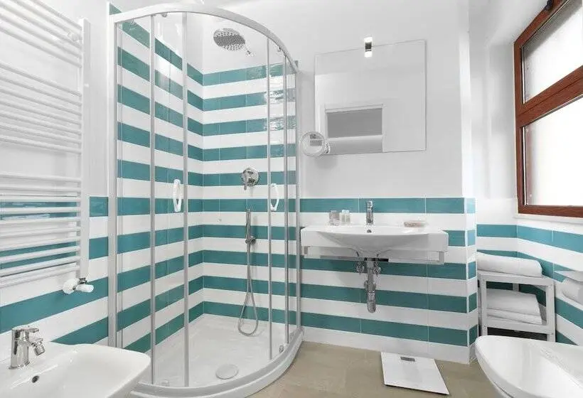اتاق لوکس, Sirocco Suites