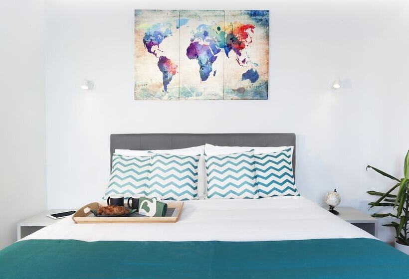 Номер Deluxe, Sirocco Suites