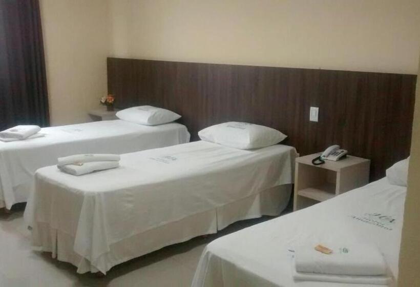 Трехместный Номер Deluxe, Amazonia