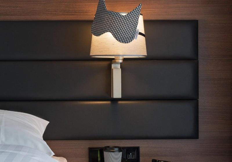 غرفة قياسية, Moxy Amsterdam Houthavens