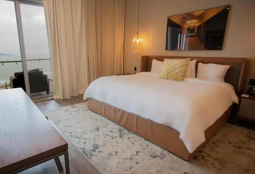 Standard-huone King-vuode, Torre Lucerna Hotel Ensenada
