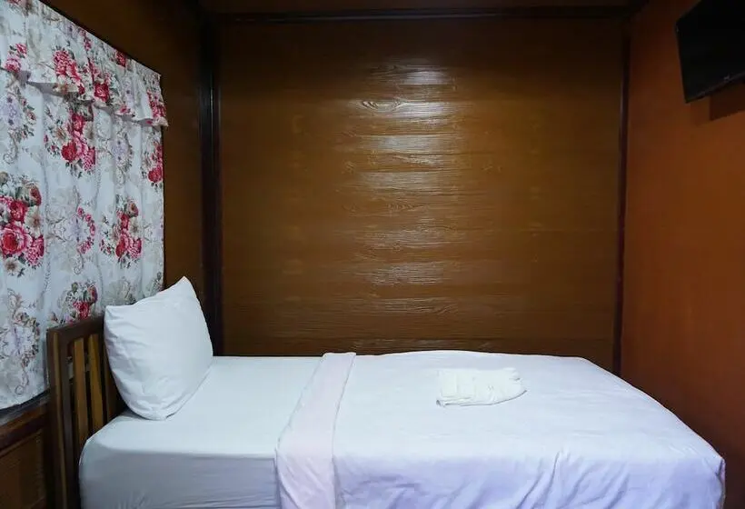 اتاق استاندارد, Lampang Bouteak Resort