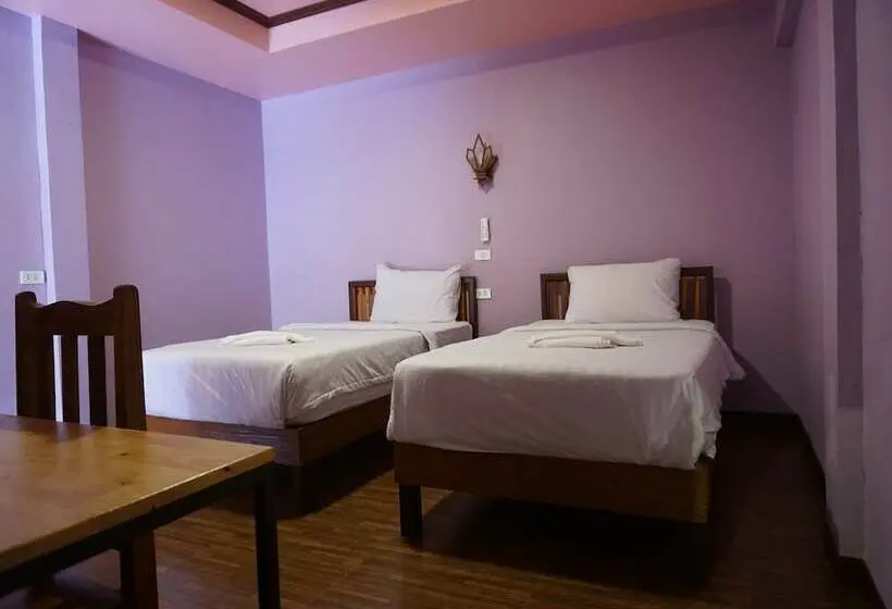 اتاق استاندارد, Lampang Bouteak Resort