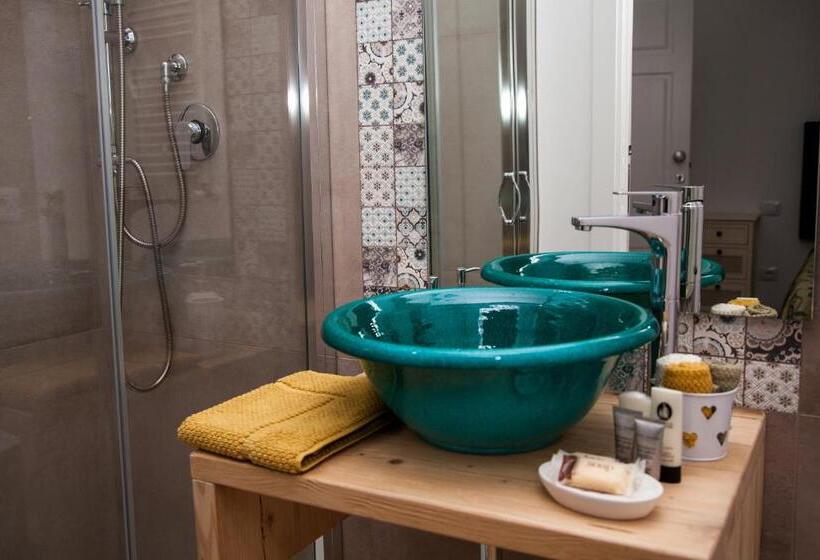 اتاق استاندارد با تخت بزرگ, Storie Di Mare