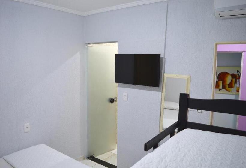 ファミリールーム, Hostel Prime