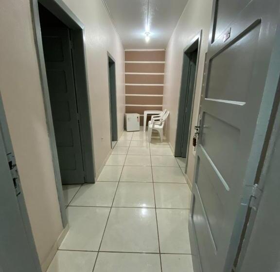 غرفة قياسية رباعية, Ferrari