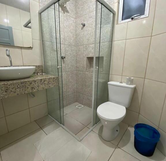 غرفة قياسية رباعية, Ferrari