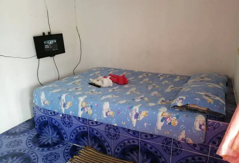 اتاق استاندارد یک نفره, Kanjana Resort