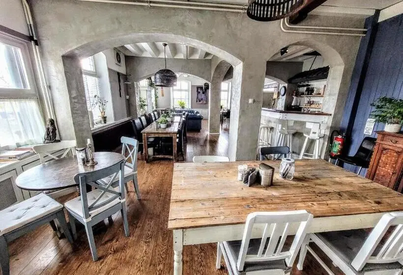 スタンダードルーム, B&b De Grote Waaij