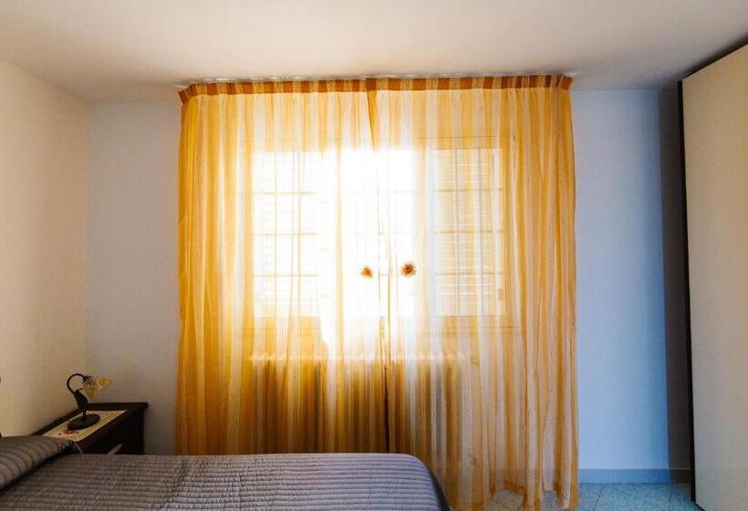 带露台的标准工作室, B&b La Casa Nel Borgo