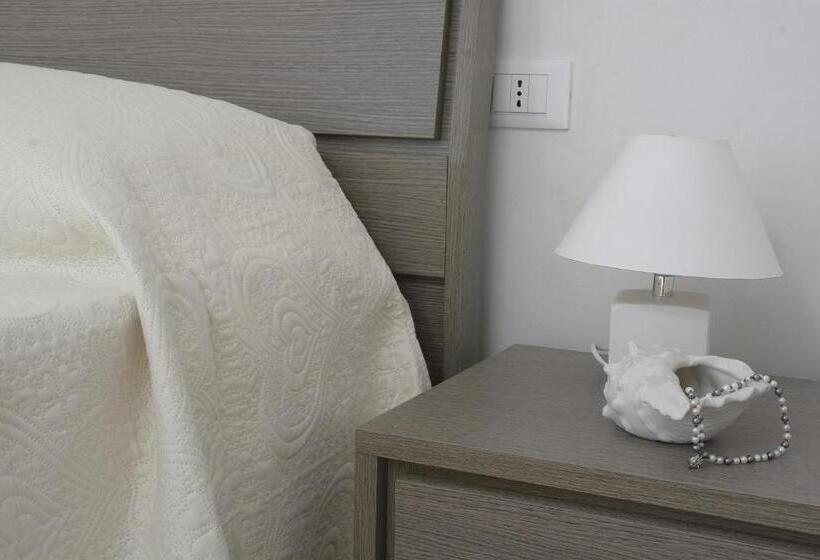 غرفة قياسية, Baia Dell'orso