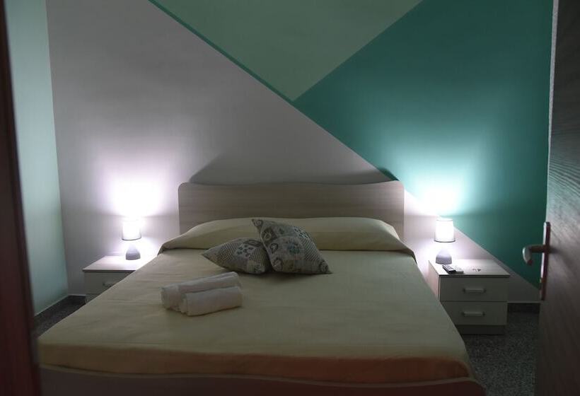 Habitación Estándar, Charm Airport