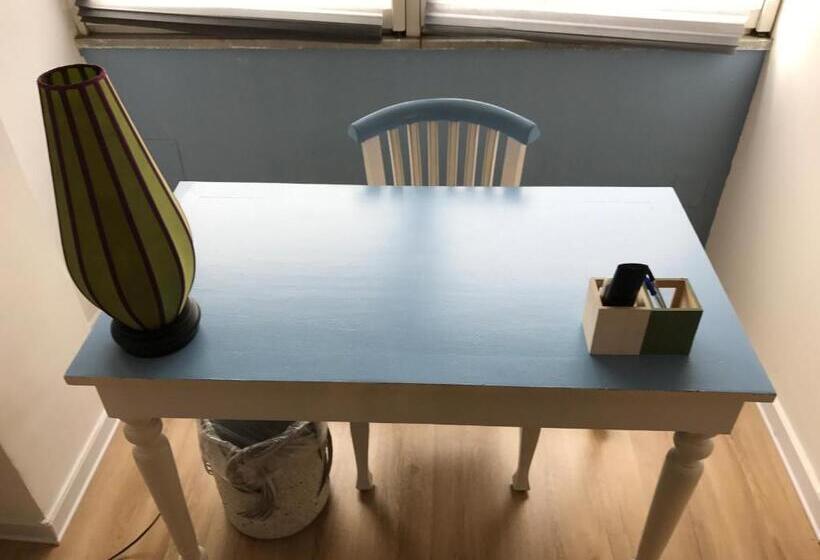 اتاق سوپریور سه تخته, Righepois