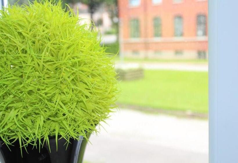 חדר סטנדרד יחיד חדר אמבטיה משותף, Falköpings Vandrarhem/hostel