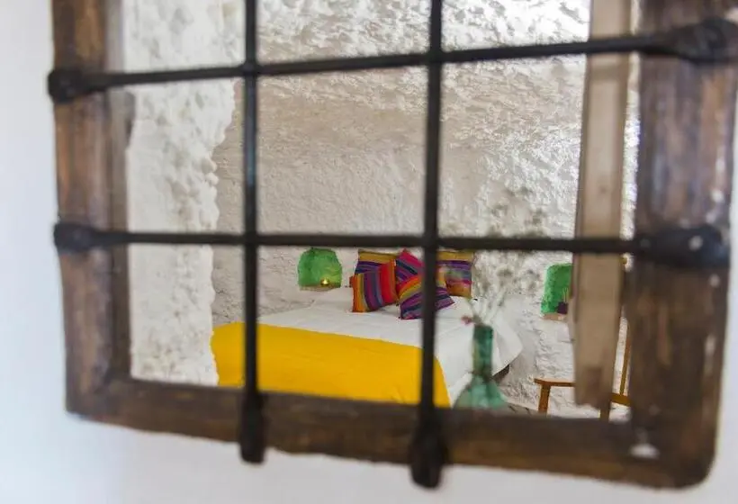 ２ベッドルームハウス, Balcones De Piedad