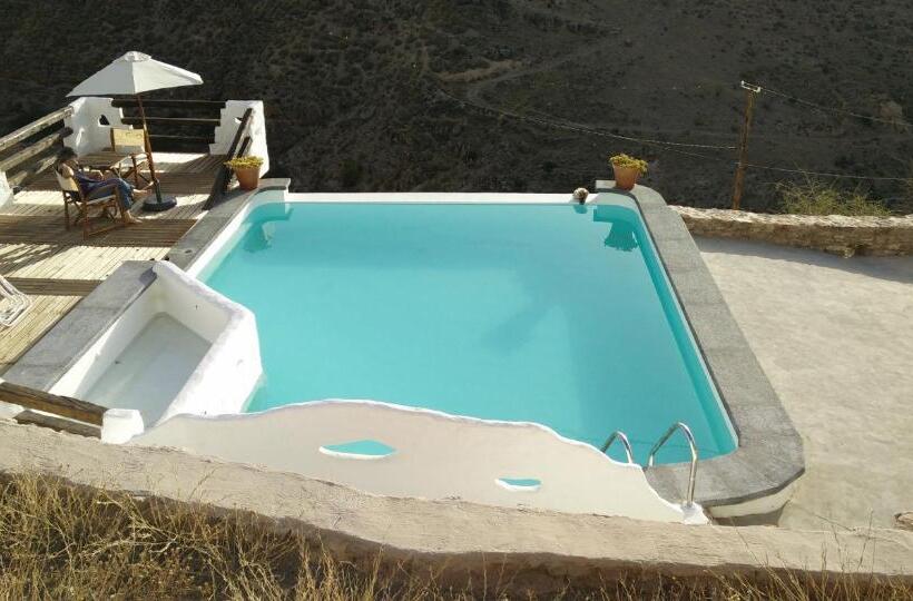 منزل غرفة نوم واحدة, Balcones De Piedad