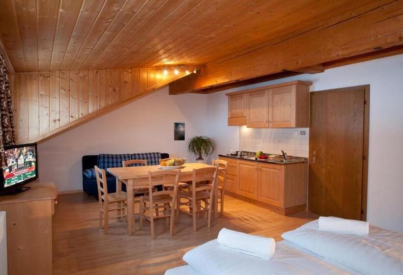 带1个卧室的公寓, Hofer