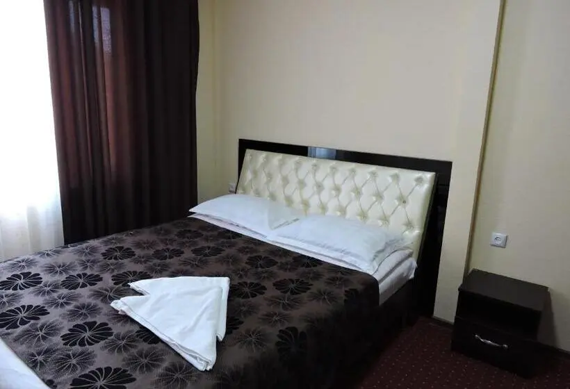 سوئیت 2 خوابه, Inn Kochevnik