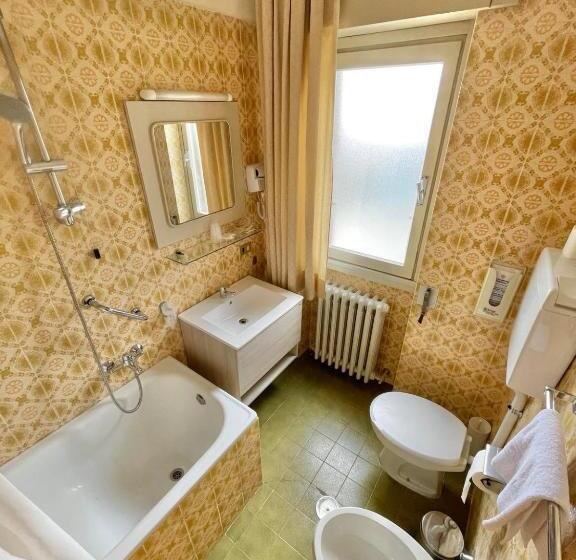 חדר סטנדרט עם מרפסת, La Sorgente