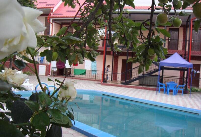 اتاق استاندارد چهار تخته, Mini Pansionat Maksat