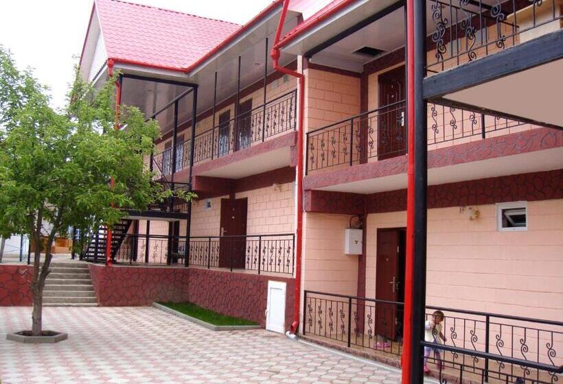 اتاق استاندارد چهار تخته, Mini Pansionat Maksat