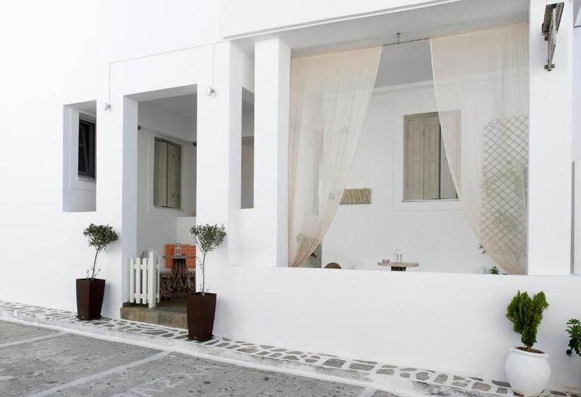 스탠다드 룸, Ostria Studios