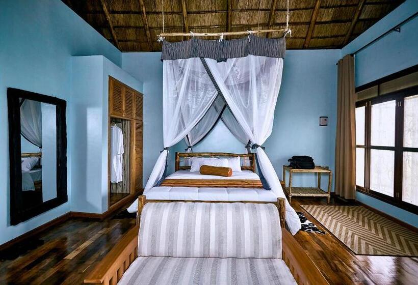 اتاق استاندارد یک نفره, Buffalo Safari Lodge