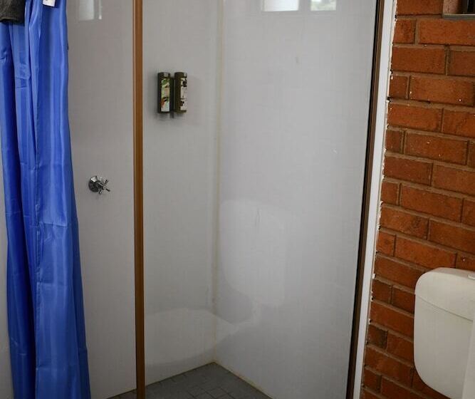 침실 2개 스위트, Berrigan Motel