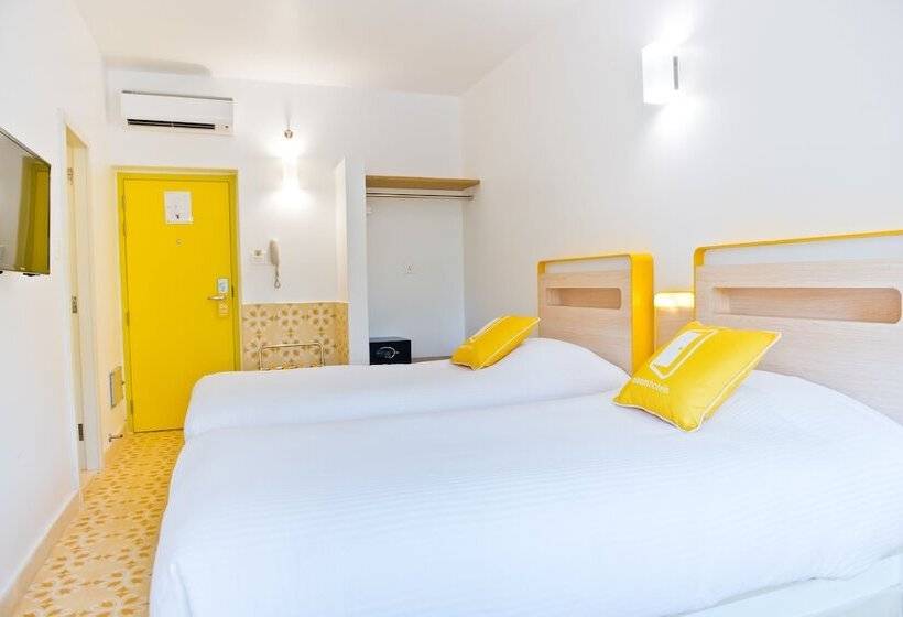 اتاق استاندارد, Bloom Hotel   Calangute