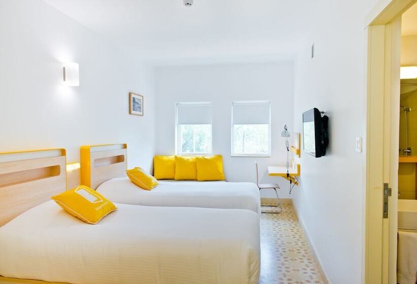 스탠다드 룸, Bloom Hotel   Calangute