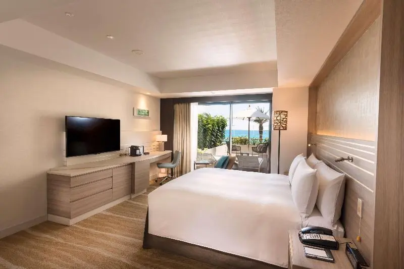 Standard-huone King-vuode, Doubletree By Hilton Okinawa Chatan Resort