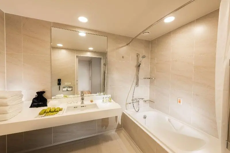 Standard-huone King-vuode, Doubletree By Hilton Okinawa Chatan Resort