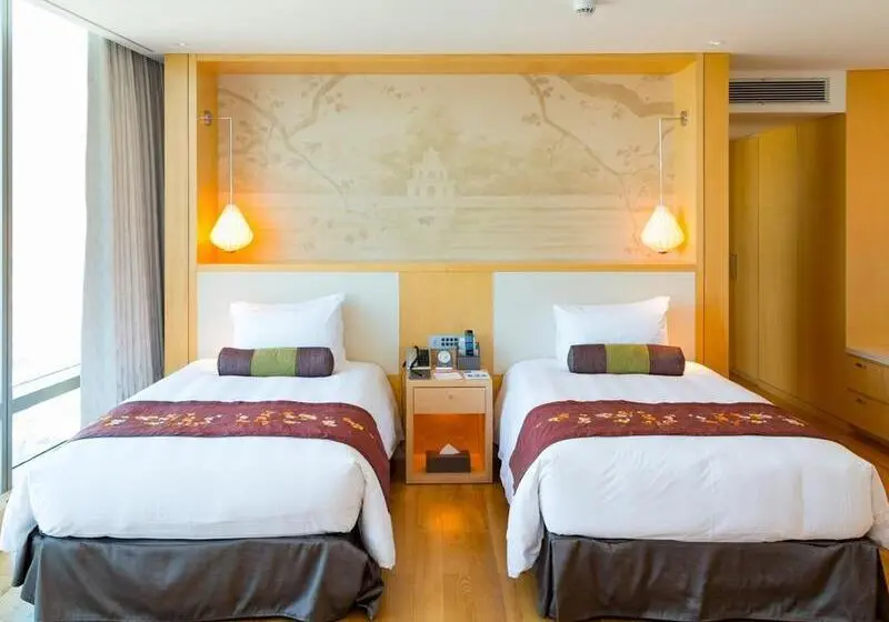 Perhehuone, Doubletree By Hilton Okinawa Chatan Resort