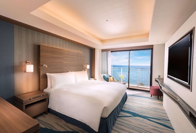סוויטה נוף לים, Doubletree By Hilton Okinawa Chatan Resort