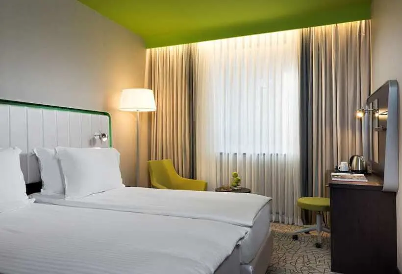 Standard Room, Park Inn By Radisson Istanbul Atasehir