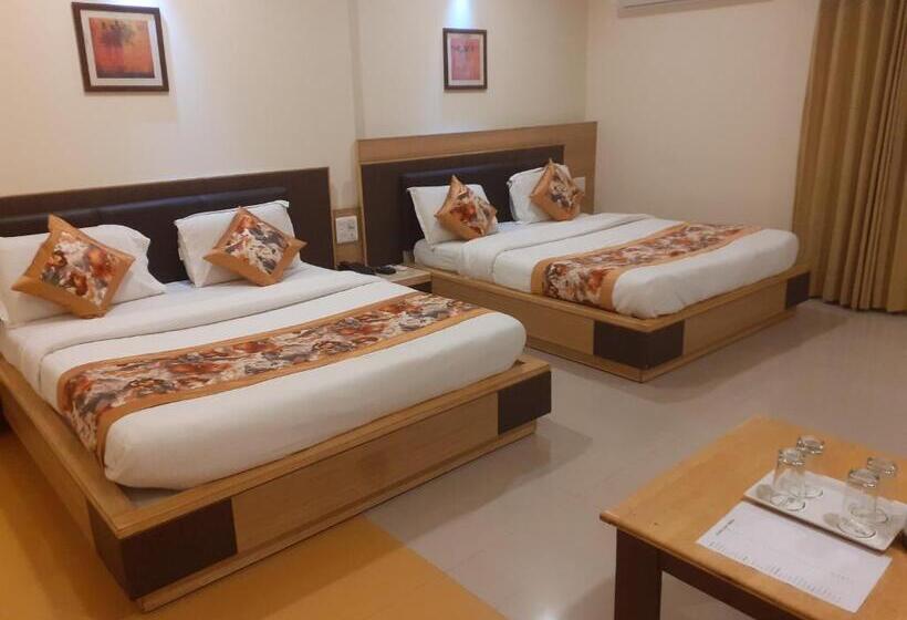 豪华家庭房间, Silver Oak