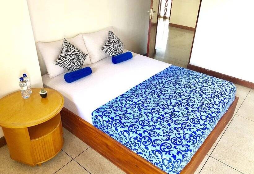 חדר סטנדרט חדר אמבטיה משותף, Trip  N  Chill Hostels Colombo Airport