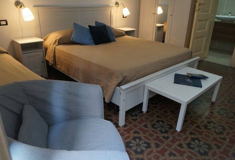 Quarto Quádruplo Standard, B&b Casa Laganà