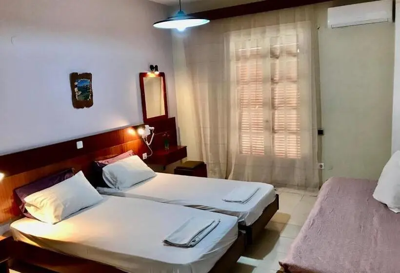 آپارتمان 2 خوابه, Dionysos Studios