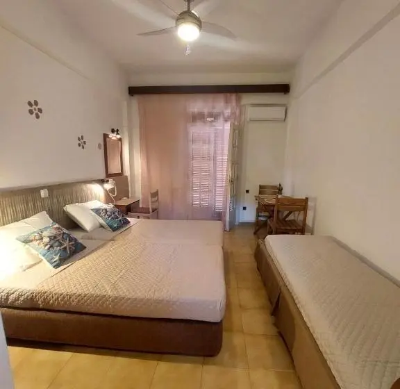 اتاق استاندارد, Dionysos Studios