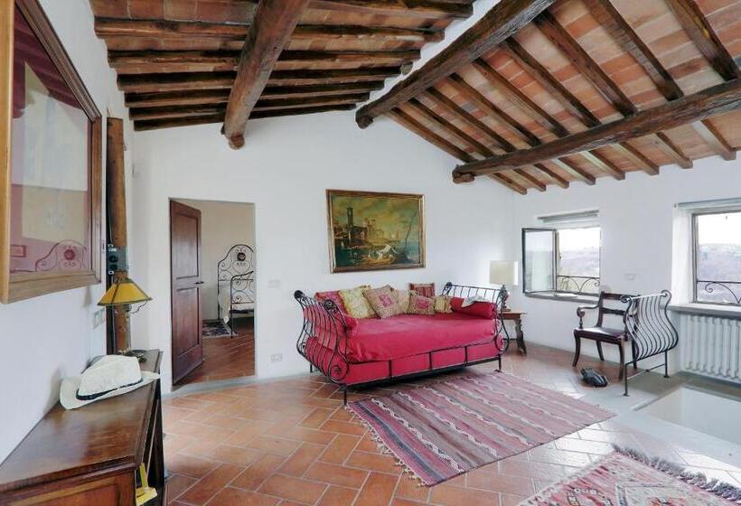 דירת אקזקיוטיב 2 חדרים, Castello Di Bibbione