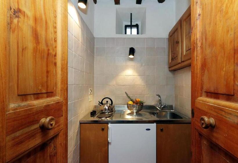 וילה עם חדר שינה אחד ובריכת שחיה, Castello Di Bibbione