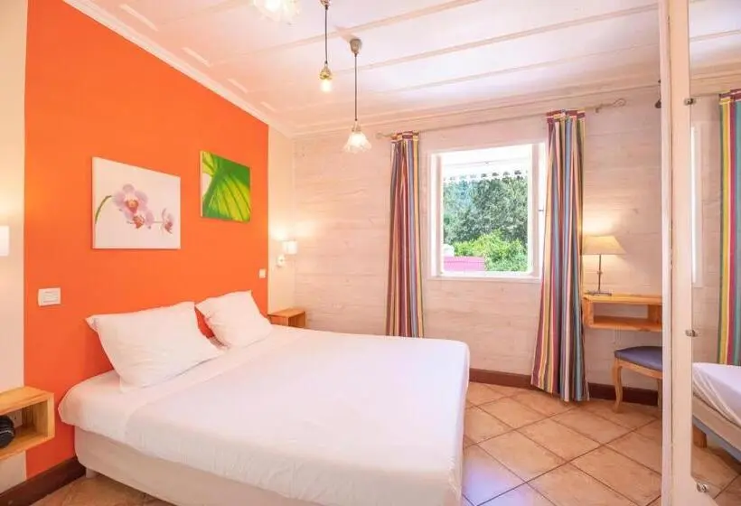 اتاق استاندارد, Le Relais Des Cimes