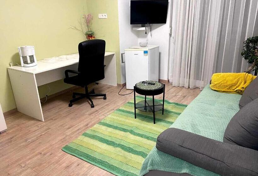 סטודיו סטנדרט, מיטה זוגית, Super Horizont Stobrec