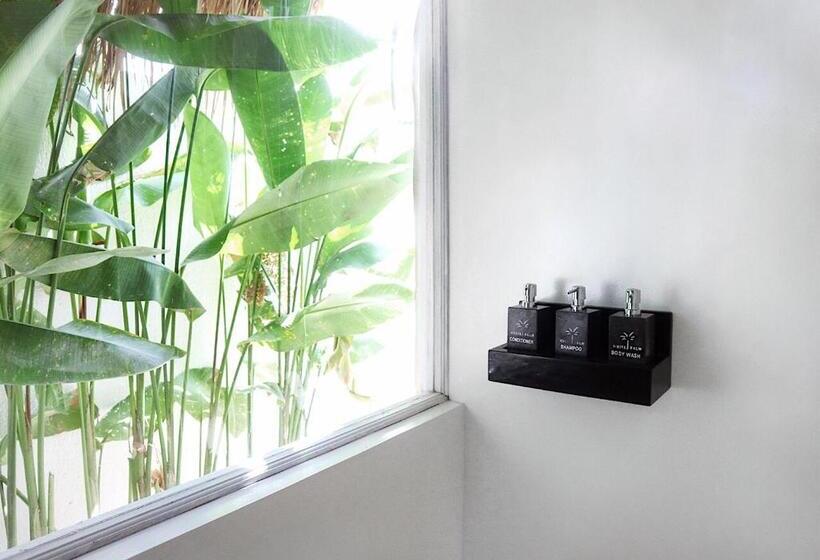 스탠다드 룸 풀장 전망, White Palm Hotel Bali